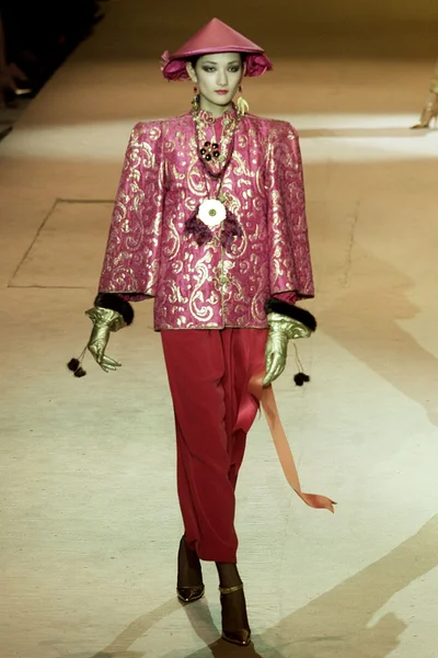 Look 84